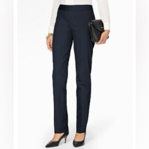 Talbots Size 4 Heritage Black Poly-Rayon-Spandex Side Zip Straight Leg Pants